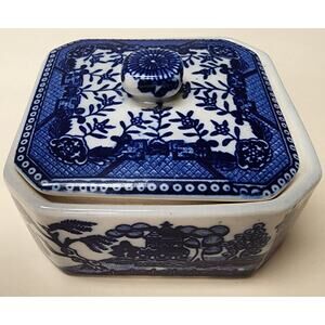 Vintage Moriyama Japan Blue Willow Covered Dish Porcelain Container Rare